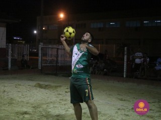 
<a style='margin-left: 5px;' class='btn btn-xs btn-social btn-facebook' href='https://www.facebook.com/sharer/sharer.php?u=https://www.boladovale.com.br/imgs/800-800-90/conteudo/fotos/1523/img9328.jpg' rel='popup' data-width='500' data-height='400'><i class='fa fa-facebook'></i>Compartilhar <span class='hidden-xs'>no Facebook</span>
</a> 
<a class='btn btn-default btn-xs' target='_blank' href='imgs/800-800-90/conteudo/fotos/1523/img9328.jpg'>
<span class='glyphicon glyphicon-cloud-download'></span> Salvar
</a> 
<span></span>