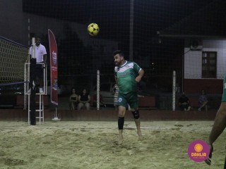 
<a style='margin-left: 5px;' class='btn btn-xs btn-social btn-facebook' href='https://www.facebook.com/sharer/sharer.php?u=https://www.boladovale.com.br/imgs/800-800-90/conteudo/fotos/1523/img9347.jpg' rel='popup' data-width='500' data-height='400'><i class='fa fa-facebook'></i>Compartilhar <span class='hidden-xs'>no Facebook</span>
</a> 
<a class='btn btn-default btn-xs' target='_blank' href='imgs/800-800-90/conteudo/fotos/1523/img9347.jpg'>
<span class='glyphicon glyphicon-cloud-download'></span> Salvar
</a> 
<span></span>