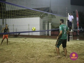 
<a style='margin-left: 5px;' class='btn btn-xs btn-social btn-facebook' href='https://www.facebook.com/sharer/sharer.php?u=https://www.boladovale.com.br/imgs/800-800-90/conteudo/fotos/1523/img9357.jpg' rel='popup' data-width='500' data-height='400'><i class='fa fa-facebook'></i>Compartilhar <span class='hidden-xs'>no Facebook</span>
</a> 
<a class='btn btn-default btn-xs' target='_blank' href='imgs/800-800-90/conteudo/fotos/1523/img9357.jpg'>
<span class='glyphicon glyphicon-cloud-download'></span> Salvar
</a> 
<span></span>