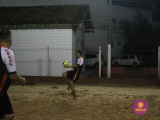 
<a style='margin-left: 5px;' class='btn btn-xs btn-social btn-facebook' href='https://www.facebook.com/sharer/sharer.php?u=https://www.boladovale.com.br/imgs/800-800-90/conteudo/fotos/1523/img9370.jpg' rel='popup' data-width='500' data-height='400'><i class='fa fa-facebook'></i>Compartilhar <span class='hidden-xs'>no Facebook</span>
</a> 
<a class='btn btn-default btn-xs' target='_blank' href='imgs/800-800-90/conteudo/fotos/1523/img9370.jpg'>
<span class='glyphicon glyphicon-cloud-download'></span> Salvar
</a> 
<span></span>