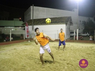 
<a style='margin-left: 5px;' class='btn btn-xs btn-social btn-facebook' href='https://www.facebook.com/sharer/sharer.php?u=https://www.boladovale.com.br/imgs/800-800-90/conteudo/fotos/1523/img9384.jpg' rel='popup' data-width='500' data-height='400'><i class='fa fa-facebook'></i>Compartilhar <span class='hidden-xs'>no Facebook</span>
</a> 
<a class='btn btn-default btn-xs' target='_blank' href='imgs/800-800-90/conteudo/fotos/1523/img9384.jpg'>
<span class='glyphicon glyphicon-cloud-download'></span> Salvar
</a> 
<span></span>