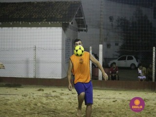 
<a style='margin-left: 5px;' class='btn btn-xs btn-social btn-facebook' href='https://www.facebook.com/sharer/sharer.php?u=https://www.boladovale.com.br/imgs/800-800-90/conteudo/fotos/1523/img9387.jpg' rel='popup' data-width='500' data-height='400'><i class='fa fa-facebook'></i>Compartilhar <span class='hidden-xs'>no Facebook</span>
</a> 
<a class='btn btn-default btn-xs' target='_blank' href='imgs/800-800-90/conteudo/fotos/1523/img9387.jpg'>
<span class='glyphicon glyphicon-cloud-download'></span> Salvar
</a> 
<span></span>