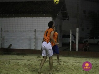 
<a style='margin-left: 5px;' class='btn btn-xs btn-social btn-facebook' href='https://www.facebook.com/sharer/sharer.php?u=https://www.boladovale.com.br/imgs/800-800-90/conteudo/fotos/1523/img9398.jpg' rel='popup' data-width='500' data-height='400'><i class='fa fa-facebook'></i>Compartilhar <span class='hidden-xs'>no Facebook</span>
</a> 
<a class='btn btn-default btn-xs' target='_blank' href='imgs/800-800-90/conteudo/fotos/1523/img9398.jpg'>
<span class='glyphicon glyphicon-cloud-download'></span> Salvar
</a> 
<span></span>