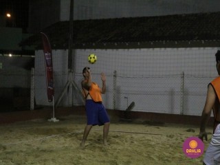 
<a style='margin-left: 5px;' class='btn btn-xs btn-social btn-facebook' href='https://www.facebook.com/sharer/sharer.php?u=https://www.boladovale.com.br/imgs/800-800-90/conteudo/fotos/1523/img9403.jpg' rel='popup' data-width='500' data-height='400'><i class='fa fa-facebook'></i>Compartilhar <span class='hidden-xs'>no Facebook</span>
</a> 
<a class='btn btn-default btn-xs' target='_blank' href='imgs/800-800-90/conteudo/fotos/1523/img9403.jpg'>
<span class='glyphicon glyphicon-cloud-download'></span> Salvar
</a> 
<span></span>