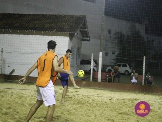
<a style='margin-left: 5px;' class='btn btn-xs btn-social btn-facebook' href='https://www.facebook.com/sharer/sharer.php?u=https://www.boladovale.com.br/imgs/800-800-90/conteudo/fotos/1523/img9407.jpg' rel='popup' data-width='500' data-height='400'><i class='fa fa-facebook'></i>Compartilhar <span class='hidden-xs'>no Facebook</span>
</a> 
<a class='btn btn-default btn-xs' target='_blank' href='imgs/800-800-90/conteudo/fotos/1523/img9407.jpg'>
<span class='glyphicon glyphicon-cloud-download'></span> Salvar
</a> 
<span></span>