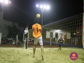 
<a style='margin-left: 5px;' class='btn btn-xs btn-social btn-facebook' href='https://www.facebook.com/sharer/sharer.php?u=https://www.boladovale.com.br/imgs/800-800-90/conteudo/fotos/1523/img9408.jpg' rel='popup' data-width='500' data-height='400'><i class='fa fa-facebook'></i>Compartilhar <span class='hidden-xs'>no Facebook</span>
</a> 
<a class='btn btn-default btn-xs' target='_blank' href='imgs/800-800-90/conteudo/fotos/1523/img9408.jpg'>
<span class='glyphicon glyphicon-cloud-download'></span> Salvar
</a> 
<span></span>