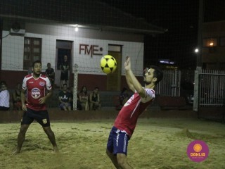 
<a style='margin-left: 5px;' class='btn btn-xs btn-social btn-facebook' href='https://www.facebook.com/sharer/sharer.php?u=https://www.boladovale.com.br/imgs/800-800-90/conteudo/fotos/1523/img9445.jpg' rel='popup' data-width='500' data-height='400'><i class='fa fa-facebook'></i>Compartilhar <span class='hidden-xs'>no Facebook</span>
</a> 
<a class='btn btn-default btn-xs' target='_blank' href='imgs/800-800-90/conteudo/fotos/1523/img9445.jpg'>
<span class='glyphicon glyphicon-cloud-download'></span> Salvar
</a> 
<span></span>