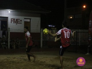 
<a style='margin-left: 5px;' class='btn btn-xs btn-social btn-facebook' href='https://www.facebook.com/sharer/sharer.php?u=https://www.boladovale.com.br/imgs/800-800-90/conteudo/fotos/1523/img9452.jpg' rel='popup' data-width='500' data-height='400'><i class='fa fa-facebook'></i>Compartilhar <span class='hidden-xs'>no Facebook</span>
</a> 
<a class='btn btn-default btn-xs' target='_blank' href='imgs/800-800-90/conteudo/fotos/1523/img9452.jpg'>
<span class='glyphicon glyphicon-cloud-download'></span> Salvar
</a> 
<span></span>