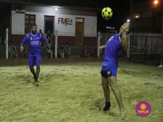 
<a style='margin-left: 5px;' class='btn btn-xs btn-social btn-facebook' href='https://www.facebook.com/sharer/sharer.php?u=https://www.boladovale.com.br/imgs/800-800-90/conteudo/fotos/1523/img9458.jpg' rel='popup' data-width='500' data-height='400'><i class='fa fa-facebook'></i>Compartilhar <span class='hidden-xs'>no Facebook</span>
</a> 
<a class='btn btn-default btn-xs' target='_blank' href='imgs/800-800-90/conteudo/fotos/1523/img9458.jpg'>
<span class='glyphicon glyphicon-cloud-download'></span> Salvar
</a> 
<span></span>