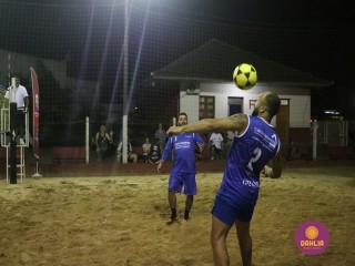 
<a style='margin-left: 5px;' class='btn btn-xs btn-social btn-facebook' href='https://www.facebook.com/sharer/sharer.php?u=https://www.boladovale.com.br/imgs/800-800-90/conteudo/fotos/1523/img9460.jpg' rel='popup' data-width='500' data-height='400'><i class='fa fa-facebook'></i>Compartilhar <span class='hidden-xs'>no Facebook</span>
</a> 
<a class='btn btn-default btn-xs' target='_blank' href='imgs/800-800-90/conteudo/fotos/1523/img9460.jpg'>
<span class='glyphicon glyphicon-cloud-download'></span> Salvar
</a> 
<span></span>