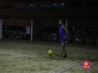 
<a style='margin-left: 5px;' class='btn btn-xs btn-social btn-facebook' href='https://www.facebook.com/sharer/sharer.php?u=https://www.boladovale.com.br/imgs/800-800-90/conteudo/fotos/1523/img9461.jpg' rel='popup' data-width='500' data-height='400'><i class='fa fa-facebook'></i>Compartilhar <span class='hidden-xs'>no Facebook</span>
</a> 
<a class='btn btn-default btn-xs' target='_blank' href='imgs/800-800-90/conteudo/fotos/1523/img9461.jpg'>
<span class='glyphicon glyphicon-cloud-download'></span> Salvar
</a> 
<span></span>