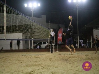 
<a style='margin-left: 5px;' class='btn btn-xs btn-social btn-facebook' href='https://www.facebook.com/sharer/sharer.php?u=https://www.boladovale.com.br/imgs/800-800-90/conteudo/fotos/1524/img9511.jpg' rel='popup' data-width='500' data-height='400'><i class='fa fa-facebook'></i>Compartilhar <span class='hidden-xs'>no Facebook</span>
</a> 
<a class='btn btn-default btn-xs' target='_blank' href='imgs/800-800-90/conteudo/fotos/1524/img9511.jpg'>
<span class='glyphicon glyphicon-cloud-download'></span> Salvar
</a> 
<span></span>