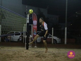 
<a style='margin-left: 5px;' class='btn btn-xs btn-social btn-facebook' href='https://www.facebook.com/sharer/sharer.php?u=https://www.boladovale.com.br/imgs/800-800-90/conteudo/fotos/1525/img9663.jpg' rel='popup' data-width='500' data-height='400'><i class='fa fa-facebook'></i>Compartilhar <span class='hidden-xs'>no Facebook</span>
</a> 
<a class='btn btn-default btn-xs' target='_blank' href='imgs/800-800-90/conteudo/fotos/1525/img9663.jpg'>
<span class='glyphicon glyphicon-cloud-download'></span> Salvar
</a> 
<span></span>