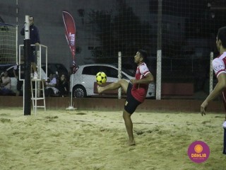 
<a style='margin-left: 5px;' class='btn btn-xs btn-social btn-facebook' href='https://www.facebook.com/sharer/sharer.php?u=https://www.boladovale.com.br/imgs/800-800-90/conteudo/fotos/1525/img9698.jpg' rel='popup' data-width='500' data-height='400'><i class='fa fa-facebook'></i>Compartilhar <span class='hidden-xs'>no Facebook</span>
</a> 
<a class='btn btn-default btn-xs' target='_blank' href='imgs/800-800-90/conteudo/fotos/1525/img9698.jpg'>
<span class='glyphicon glyphicon-cloud-download'></span> Salvar
</a> 
<span></span>