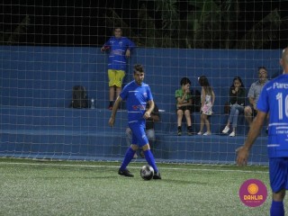 
<a style='margin-left: 5px;' class='btn btn-xs btn-social btn-facebook' href='https://www.facebook.com/sharer/sharer.php?u=https://www.boladovale.com.br/imgs/800-800-90/conteudo/fotos/1526/img9262.jpg' rel='popup' data-width='500' data-height='400'><i class='fa fa-facebook'></i>Compartilhar <span class='hidden-xs'>no Facebook</span>
</a> 
<a class='btn btn-default btn-xs' target='_blank' href='imgs/800-800-90/conteudo/fotos/1526/img9262.jpg'>
<span class='glyphicon glyphicon-cloud-download'></span> Salvar
</a> 
<span></span>