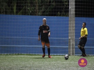
<a style='margin-left: 5px;' class='btn btn-xs btn-social btn-facebook' href='https://www.facebook.com/sharer/sharer.php?u=https://www.boladovale.com.br/imgs/800-800-90/conteudo/fotos/1526/img9283.jpg' rel='popup' data-width='500' data-height='400'><i class='fa fa-facebook'></i>Compartilhar <span class='hidden-xs'>no Facebook</span>
</a> 
<a class='btn btn-default btn-xs' target='_blank' href='imgs/800-800-90/conteudo/fotos/1526/img9283.jpg'>
<span class='glyphicon glyphicon-cloud-download'></span> Salvar
</a> 
<span></span>