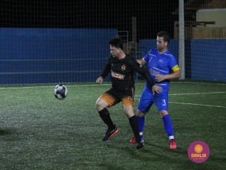 
<a style='margin-left: 5px;' class='btn btn-xs btn-social btn-facebook' href='https://www.facebook.com/sharer/sharer.php?u=https://www.boladovale.com.br/imgs/800-800-90/conteudo/fotos/1526/img9327.jpg' rel='popup' data-width='500' data-height='400'><i class='fa fa-facebook'></i>Compartilhar <span class='hidden-xs'>no Facebook</span>
</a> 
<a class='btn btn-default btn-xs' target='_blank' href='imgs/800-800-90/conteudo/fotos/1526/img9327.jpg'>
<span class='glyphicon glyphicon-cloud-download'></span> Salvar
</a> 
<span></span>