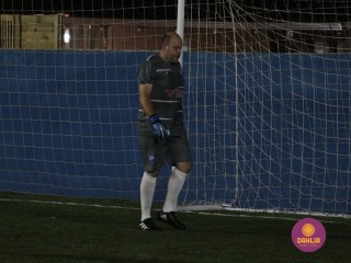 
<a style='margin-left: 5px;' class='btn btn-xs btn-social btn-facebook' href='https://www.facebook.com/sharer/sharer.php?u=https://www.boladovale.com.br/imgs/800-800-90/conteudo/fotos/1526/img9372.jpg' rel='popup' data-width='500' data-height='400'><i class='fa fa-facebook'></i>Compartilhar <span class='hidden-xs'>no Facebook</span>
</a> 
<a class='btn btn-default btn-xs' target='_blank' href='imgs/800-800-90/conteudo/fotos/1526/img9372.jpg'>
<span class='glyphicon glyphicon-cloud-download'></span> Salvar
</a> 
<span></span>
