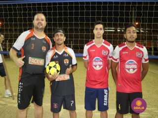 
<a style='margin-left: 5px;' class='btn btn-xs btn-social btn-facebook' href='https://www.facebook.com/sharer/sharer.php?u=https://www.boladovale.com.br/imgs/800-800-90/conteudo/fotos/1527/img9729.jpg' rel='popup' data-width='500' data-height='400'><i class='fa fa-facebook'></i>Compartilhar <span class='hidden-xs'>no Facebook</span>
</a> 
<a class='btn btn-default btn-xs' target='_blank' href='imgs/800-800-90/conteudo/fotos/1527/img9729.jpg'>
<span class='glyphicon glyphicon-cloud-download'></span> Salvar
</a> 
<span></span>