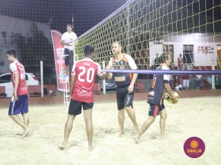 
<a style='margin-left: 5px;' class='btn btn-xs btn-social btn-facebook' href='https://www.facebook.com/sharer/sharer.php?u=https://www.boladovale.com.br/imgs/800-800-90/conteudo/fotos/1527/img9744.jpg' rel='popup' data-width='500' data-height='400'><i class='fa fa-facebook'></i>Compartilhar <span class='hidden-xs'>no Facebook</span>
</a> 
<a class='btn btn-default btn-xs' target='_blank' href='imgs/800-800-90/conteudo/fotos/1527/img9744.jpg'>
<span class='glyphicon glyphicon-cloud-download'></span> Salvar
</a> 
<span></span>