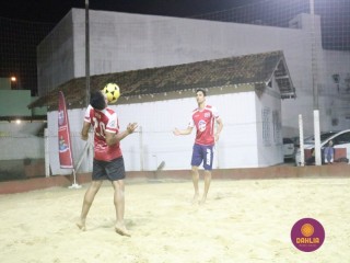 
<a style='margin-left: 5px;' class='btn btn-xs btn-social btn-facebook' href='https://www.facebook.com/sharer/sharer.php?u=https://www.boladovale.com.br/imgs/800-800-90/conteudo/fotos/1527/img9748.jpg' rel='popup' data-width='500' data-height='400'><i class='fa fa-facebook'></i>Compartilhar <span class='hidden-xs'>no Facebook</span>
</a> 
<a class='btn btn-default btn-xs' target='_blank' href='imgs/800-800-90/conteudo/fotos/1527/img9748.jpg'>
<span class='glyphicon glyphicon-cloud-download'></span> Salvar
</a> 
<span></span>