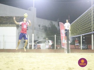 
<a style='margin-left: 5px;' class='btn btn-xs btn-social btn-facebook' href='https://www.facebook.com/sharer/sharer.php?u=https://www.boladovale.com.br/imgs/800-800-90/conteudo/fotos/1527/img9754.jpg' rel='popup' data-width='500' data-height='400'><i class='fa fa-facebook'></i>Compartilhar <span class='hidden-xs'>no Facebook</span>
</a> 
<a class='btn btn-default btn-xs' target='_blank' href='imgs/800-800-90/conteudo/fotos/1527/img9754.jpg'>
<span class='glyphicon glyphicon-cloud-download'></span> Salvar
</a> 
<span></span>