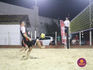 
<a style='margin-left: 5px;' class='btn btn-xs btn-social btn-facebook' href='https://www.facebook.com/sharer/sharer.php?u=https://www.boladovale.com.br/imgs/800-800-90/conteudo/fotos/1527/img9764.jpg' rel='popup' data-width='500' data-height='400'><i class='fa fa-facebook'></i>Compartilhar <span class='hidden-xs'>no Facebook</span>
</a> 
<a class='btn btn-default btn-xs' target='_blank' href='imgs/800-800-90/conteudo/fotos/1527/img9764.jpg'>
<span class='glyphicon glyphicon-cloud-download'></span> Salvar
</a> 
<span></span>