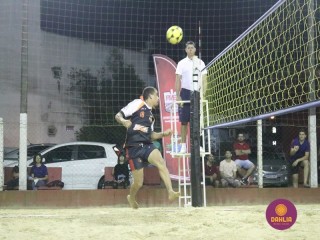 
<a style='margin-left: 5px;' class='btn btn-xs btn-social btn-facebook' href='https://www.facebook.com/sharer/sharer.php?u=https://www.boladovale.com.br/imgs/800-800-90/conteudo/fotos/1527/img9770.jpg' rel='popup' data-width='500' data-height='400'><i class='fa fa-facebook'></i>Compartilhar <span class='hidden-xs'>no Facebook</span>
</a> 
<a class='btn btn-default btn-xs' target='_blank' href='imgs/800-800-90/conteudo/fotos/1527/img9770.jpg'>
<span class='glyphicon glyphicon-cloud-download'></span> Salvar
</a> 
<span></span>