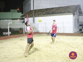 
<a style='margin-left: 5px;' class='btn btn-xs btn-social btn-facebook' href='https://www.facebook.com/sharer/sharer.php?u=https://www.boladovale.com.br/imgs/800-800-90/conteudo/fotos/1527/img9834.jpg' rel='popup' data-width='500' data-height='400'><i class='fa fa-facebook'></i>Compartilhar <span class='hidden-xs'>no Facebook</span>
</a> 
<a class='btn btn-default btn-xs' target='_blank' href='imgs/800-800-90/conteudo/fotos/1527/img9834.jpg'>
<span class='glyphicon glyphicon-cloud-download'></span> Salvar
</a> 
<span></span>