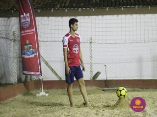 
<a style='margin-left: 5px;' class='btn btn-xs btn-social btn-facebook' href='https://www.facebook.com/sharer/sharer.php?u=https://www.boladovale.com.br/imgs/800-800-90/conteudo/fotos/1527/img9849.jpg' rel='popup' data-width='500' data-height='400'><i class='fa fa-facebook'></i>Compartilhar <span class='hidden-xs'>no Facebook</span>
</a> 
<a class='btn btn-default btn-xs' target='_blank' href='imgs/800-800-90/conteudo/fotos/1527/img9849.jpg'>
<span class='glyphicon glyphicon-cloud-download'></span> Salvar
</a> 
<span></span>