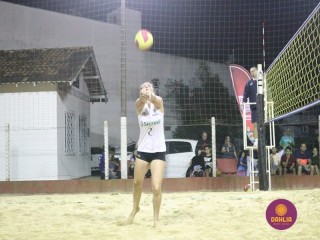 
<a style='margin-left: 5px;' class='btn btn-xs btn-social btn-facebook' href='https://www.facebook.com/sharer/sharer.php?u=https://www.boladovale.com.br/imgs/800-800-90/conteudo/fotos/1528/img9912.jpg' rel='popup' data-width='500' data-height='400'><i class='fa fa-facebook'></i>Compartilhar <span class='hidden-xs'>no Facebook</span>
</a> 
<a class='btn btn-default btn-xs' target='_blank' href='imgs/800-800-90/conteudo/fotos/1528/img9912.jpg'>
<span class='glyphicon glyphicon-cloud-download'></span> Salvar
</a> 
<span></span>