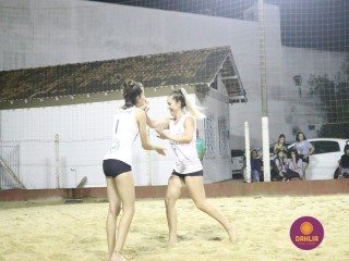 
<a style='margin-left: 5px;' class='btn btn-xs btn-social btn-facebook' href='https://www.facebook.com/sharer/sharer.php?u=https://www.boladovale.com.br/imgs/800-800-90/conteudo/fotos/1528/img9938.jpg' rel='popup' data-width='500' data-height='400'><i class='fa fa-facebook'></i>Compartilhar <span class='hidden-xs'>no Facebook</span>
</a> 
<a class='btn btn-default btn-xs' target='_blank' href='imgs/800-800-90/conteudo/fotos/1528/img9938.jpg'>
<span class='glyphicon glyphicon-cloud-download'></span> Salvar
</a> 
<span></span>