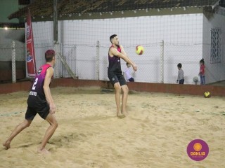 
<a style='margin-left: 5px;' class='btn btn-xs btn-social btn-facebook' href='https://www.facebook.com/sharer/sharer.php?u=https://www.boladovale.com.br/imgs/800-800-90/conteudo/fotos/1529/img0020.jpg' rel='popup' data-width='500' data-height='400'><i class='fa fa-facebook'></i>Compartilhar <span class='hidden-xs'>no Facebook</span>
</a> 
<a class='btn btn-default btn-xs' target='_blank' href='imgs/800-800-90/conteudo/fotos/1529/img0020.jpg'>
<span class='glyphicon glyphicon-cloud-download'></span> Salvar
</a> 
<span></span>