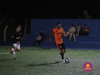 
<a style='margin-left: 5px;' class='btn btn-xs btn-social btn-facebook' href='https://www.facebook.com/sharer/sharer.php?u=https://www.boladovale.com.br/imgs/800-800-90/conteudo/fotos/1532/img1118.jpg' rel='popup' data-width='500' data-height='400'><i class='fa fa-facebook'></i>Compartilhar <span class='hidden-xs'>no Facebook</span>
</a> 
<a class='btn btn-default btn-xs' target='_blank' href='imgs/800-800-90/conteudo/fotos/1532/img1118.jpg'>
<span class='glyphicon glyphicon-cloud-download'></span> Salvar
</a> 
<span></span>
