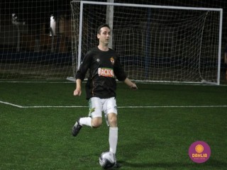 
<a style='margin-left: 5px;' class='btn btn-xs btn-social btn-facebook' href='https://www.facebook.com/sharer/sharer.php?u=https://www.boladovale.com.br/imgs/800-800-90/conteudo/fotos/1532/img1133.jpg' rel='popup' data-width='500' data-height='400'><i class='fa fa-facebook'></i>Compartilhar <span class='hidden-xs'>no Facebook</span>
</a> 
<a class='btn btn-default btn-xs' target='_blank' href='imgs/800-800-90/conteudo/fotos/1532/img1133.jpg'>
<span class='glyphicon glyphicon-cloud-download'></span> Salvar
</a> 
<span></span>