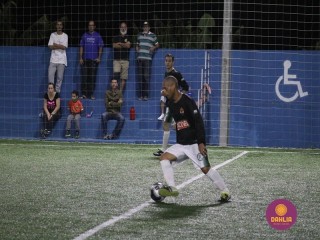 
<a style='margin-left: 5px;' class='btn btn-xs btn-social btn-facebook' href='https://www.facebook.com/sharer/sharer.php?u=https://www.boladovale.com.br/imgs/800-800-90/conteudo/fotos/1532/img1177.jpg' rel='popup' data-width='500' data-height='400'><i class='fa fa-facebook'></i>Compartilhar <span class='hidden-xs'>no Facebook</span>
</a> 
<a class='btn btn-default btn-xs' target='_blank' href='imgs/800-800-90/conteudo/fotos/1532/img1177.jpg'>
<span class='glyphicon glyphicon-cloud-download'></span> Salvar
</a> 
<span></span>