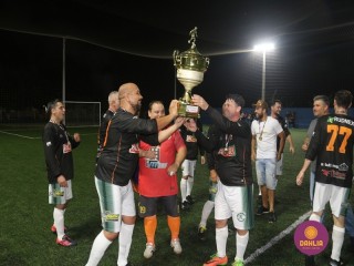 
<a style='margin-left: 5px;' class='btn btn-xs btn-social btn-facebook' href='https://www.facebook.com/sharer/sharer.php?u=https://www.boladovale.com.br/imgs/800-800-90/conteudo/fotos/1532/img1217.jpg' rel='popup' data-width='500' data-height='400'><i class='fa fa-facebook'></i>Compartilhar <span class='hidden-xs'>no Facebook</span>
</a> 
<a class='btn btn-default btn-xs' target='_blank' href='imgs/800-800-90/conteudo/fotos/1532/img1217.jpg'>
<span class='glyphicon glyphicon-cloud-download'></span> Salvar
</a> 
<span></span>