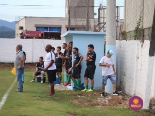 
<a style='margin-left: 5px;' class='btn btn-xs btn-social btn-facebook' href='https://www.facebook.com/sharer/sharer.php?u=https://www.boladovale.com.br/imgs/800-800-90/conteudo/fotos/1533/img4881.jpg' rel='popup' data-width='500' data-height='400'><i class='fa fa-facebook'></i>Compartilhar <span class='hidden-xs'>no Facebook</span>
</a> 
<a class='btn btn-default btn-xs' target='_blank' href='imgs/800-800-90/conteudo/fotos/1533/img4881.jpg'>
<span class='glyphicon glyphicon-cloud-download'></span> Salvar
</a> 
<span></span>
