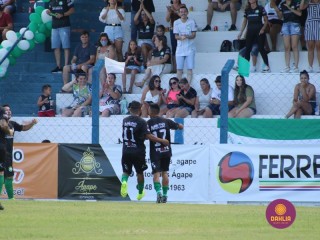 
<a style='margin-left: 5px;' class='btn btn-xs btn-social btn-facebook' href='https://www.facebook.com/sharer/sharer.php?u=https://www.boladovale.com.br/imgs/800-800-90/conteudo/fotos/1533/img4928.jpg' rel='popup' data-width='500' data-height='400'><i class='fa fa-facebook'></i>Compartilhar <span class='hidden-xs'>no Facebook</span>
</a> 
<a class='btn btn-default btn-xs' target='_blank' href='imgs/800-800-90/conteudo/fotos/1533/img4928.jpg'>
<span class='glyphicon glyphicon-cloud-download'></span> Salvar
</a> 
<span></span>