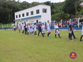 
<a style='margin-left: 5px;' class='btn btn-xs btn-social btn-facebook' href='https://www.facebook.com/sharer/sharer.php?u=https://www.boladovale.com.br/imgs/800-800-90/conteudo/fotos/1536/img7690.jpg' rel='popup' data-width='500' data-height='400'><i class='fa fa-facebook'></i>Compartilhar <span class='hidden-xs'>no Facebook</span>
</a> 
<a class='btn btn-default btn-xs' target='_blank' href='imgs/800-800-90/conteudo/fotos/1536/img7690.jpg'>
<span class='glyphicon glyphicon-cloud-download'></span> Salvar
</a> 
<span></span>