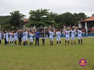 
<a style='margin-left: 5px;' class='btn btn-xs btn-social btn-facebook' href='https://www.facebook.com/sharer/sharer.php?u=https://www.boladovale.com.br/imgs/800-800-90/conteudo/fotos/1536/img7693.jpg' rel='popup' data-width='500' data-height='400'><i class='fa fa-facebook'></i>Compartilhar <span class='hidden-xs'>no Facebook</span>
</a> 
<a class='btn btn-default btn-xs' target='_blank' href='imgs/800-800-90/conteudo/fotos/1536/img7693.jpg'>
<span class='glyphicon glyphicon-cloud-download'></span> Salvar
</a> 
<span></span>