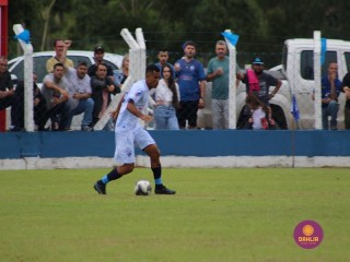 
<a style='margin-left: 5px;' class='btn btn-xs btn-social btn-facebook' href='https://www.facebook.com/sharer/sharer.php?u=https://www.boladovale.com.br/imgs/800-800-90/conteudo/fotos/1536/img7747.jpg' rel='popup' data-width='500' data-height='400'><i class='fa fa-facebook'></i>Compartilhar <span class='hidden-xs'>no Facebook</span>
</a> 
<a class='btn btn-default btn-xs' target='_blank' href='imgs/800-800-90/conteudo/fotos/1536/img7747.jpg'>
<span class='glyphicon glyphicon-cloud-download'></span> Salvar
</a> 
<span></span>