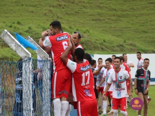 
<a style='margin-left: 5px;' class='btn btn-xs btn-social btn-facebook' href='https://www.facebook.com/sharer/sharer.php?u=https://www.boladovale.com.br/imgs/800-800-90/conteudo/fotos/1536/img7756.jpg' rel='popup' data-width='500' data-height='400'><i class='fa fa-facebook'></i>Compartilhar <span class='hidden-xs'>no Facebook</span>
</a> 
<a class='btn btn-default btn-xs' target='_blank' href='imgs/800-800-90/conteudo/fotos/1536/img7756.jpg'>
<span class='glyphicon glyphicon-cloud-download'></span> Salvar
</a> 
<span></span>