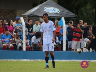 
<a style='margin-left: 5px;' class='btn btn-xs btn-social btn-facebook' href='https://www.facebook.com/sharer/sharer.php?u=https://www.boladovale.com.br/imgs/800-800-90/conteudo/fotos/1536/img7768.jpg' rel='popup' data-width='500' data-height='400'><i class='fa fa-facebook'></i>Compartilhar <span class='hidden-xs'>no Facebook</span>
</a> 
<a class='btn btn-default btn-xs' target='_blank' href='imgs/800-800-90/conteudo/fotos/1536/img7768.jpg'>
<span class='glyphicon glyphicon-cloud-download'></span> Salvar
</a> 
<span></span>