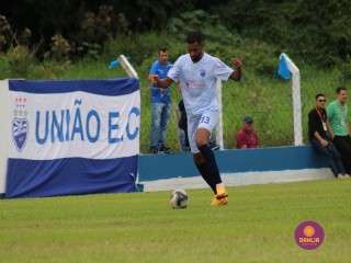 
<a style='margin-left: 5px;' class='btn btn-xs btn-social btn-facebook' href='https://www.facebook.com/sharer/sharer.php?u=https://www.boladovale.com.br/imgs/800-800-90/conteudo/fotos/1536/img7778.jpg' rel='popup' data-width='500' data-height='400'><i class='fa fa-facebook'></i>Compartilhar <span class='hidden-xs'>no Facebook</span>
</a> 
<a class='btn btn-default btn-xs' target='_blank' href='imgs/800-800-90/conteudo/fotos/1536/img7778.jpg'>
<span class='glyphicon glyphicon-cloud-download'></span> Salvar
</a> 
<span></span>