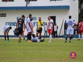 
<a style='margin-left: 5px;' class='btn btn-xs btn-social btn-facebook' href='https://www.facebook.com/sharer/sharer.php?u=https://www.boladovale.com.br/imgs/800-800-90/conteudo/fotos/1536/img7789.jpg' rel='popup' data-width='500' data-height='400'><i class='fa fa-facebook'></i>Compartilhar <span class='hidden-xs'>no Facebook</span>
</a> 
<a class='btn btn-default btn-xs' target='_blank' href='imgs/800-800-90/conteudo/fotos/1536/img7789.jpg'>
<span class='glyphicon glyphicon-cloud-download'></span> Salvar
</a> 
<span></span>