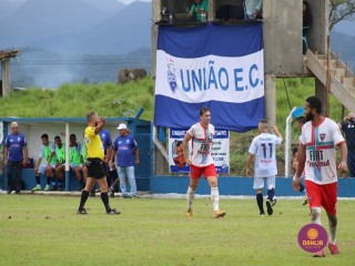 
<a style='margin-left: 5px;' class='btn btn-xs btn-social btn-facebook' href='https://www.facebook.com/sharer/sharer.php?u=https://www.boladovale.com.br/imgs/800-800-90/conteudo/fotos/1536/img7900.jpg' rel='popup' data-width='500' data-height='400'><i class='fa fa-facebook'></i>Compartilhar <span class='hidden-xs'>no Facebook</span>
</a> 
<a class='btn btn-default btn-xs' target='_blank' href='imgs/800-800-90/conteudo/fotos/1536/img7900.jpg'>
<span class='glyphicon glyphicon-cloud-download'></span> Salvar
</a> 
<span></span>