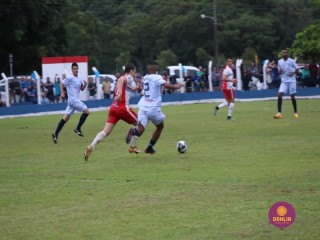 
<a style='margin-left: 5px;' class='btn btn-xs btn-social btn-facebook' href='https://www.facebook.com/sharer/sharer.php?u=https://www.boladovale.com.br/imgs/800-800-90/conteudo/fotos/1536/img7993.jpg' rel='popup' data-width='500' data-height='400'><i class='fa fa-facebook'></i>Compartilhar <span class='hidden-xs'>no Facebook</span>
</a> 
<a class='btn btn-default btn-xs' target='_blank' href='imgs/800-800-90/conteudo/fotos/1536/img7993.jpg'>
<span class='glyphicon glyphicon-cloud-download'></span> Salvar
</a> 
<span></span>