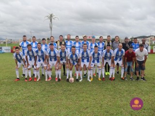 
<a style='margin-left: 5px;' class='btn btn-xs btn-social btn-facebook' href='https://www.facebook.com/sharer/sharer.php?u=https://www.boladovale.com.br/imgs/800-800-90/conteudo/fotos/1537/img8022.jpg' rel='popup' data-width='500' data-height='400'><i class='fa fa-facebook'></i>Compartilhar <span class='hidden-xs'>no Facebook</span>
</a> 
<a class='btn btn-default btn-xs' target='_blank' href='imgs/800-800-90/conteudo/fotos/1537/img8022.jpg'>
<span class='glyphicon glyphicon-cloud-download'></span> Salvar
</a> 
<span></span>