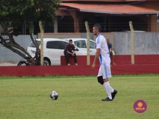 
<a style='margin-left: 5px;' class='btn btn-xs btn-social btn-facebook' href='https://www.facebook.com/sharer/sharer.php?u=https://www.boladovale.com.br/imgs/800-800-90/conteudo/fotos/1537/img8036.jpg' rel='popup' data-width='500' data-height='400'><i class='fa fa-facebook'></i>Compartilhar <span class='hidden-xs'>no Facebook</span>
</a> 
<a class='btn btn-default btn-xs' target='_blank' href='imgs/800-800-90/conteudo/fotos/1537/img8036.jpg'>
<span class='glyphicon glyphicon-cloud-download'></span> Salvar
</a> 
<span></span>